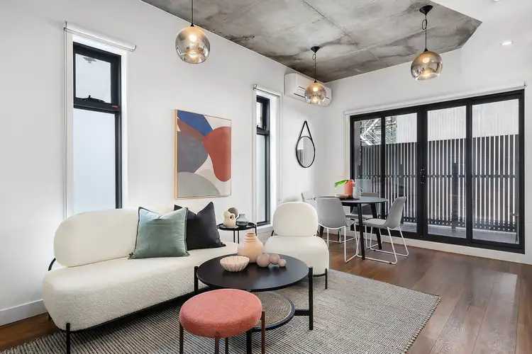211/27 Victoria Street, Footscray VIC 3011