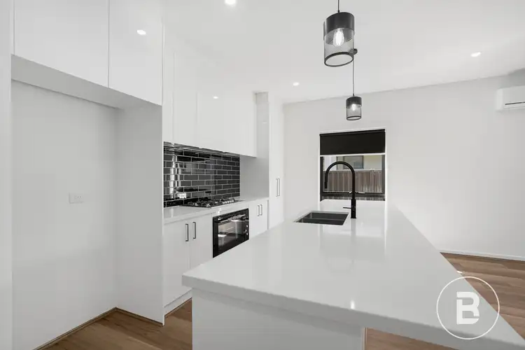 Fourth view of Homely house listing, 26 Henlix Court, Mount Clear VIC 3350