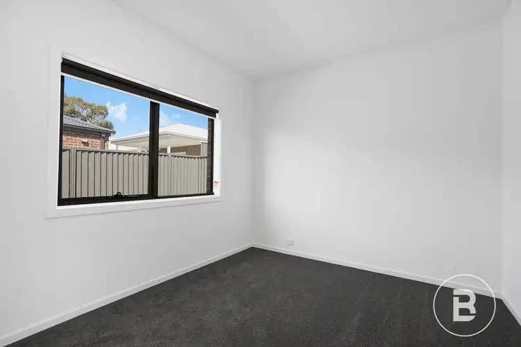 Sixth view of Homely house listing, 26 Henlix Court, Mount Clear VIC 3350