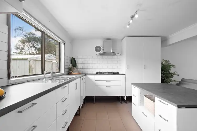 Fourth view of Homely house listing, 8 Jelbart Court, Rosebud VIC 3939