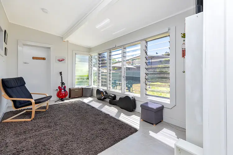 Sixth view of Homely house listing, 18 Petra Avenue, Tamworth NSW 2340