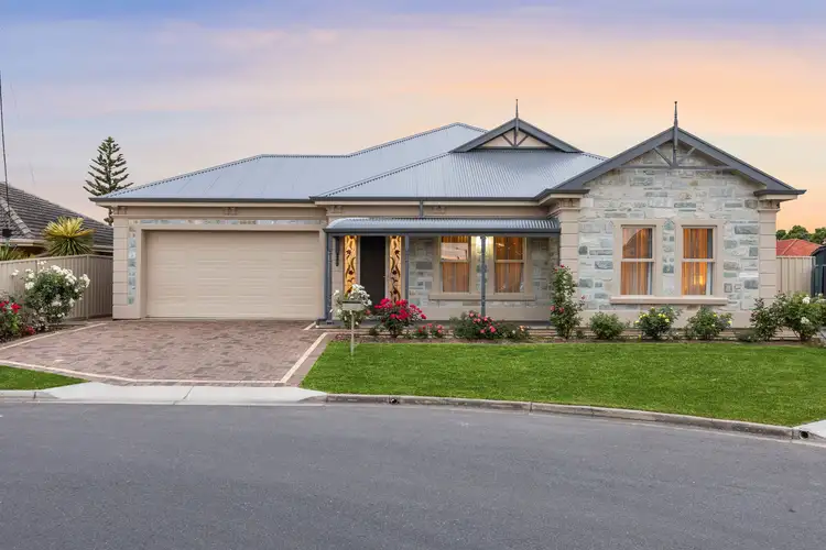 22 McGlasson Avenue, Glenelg North SA 5045