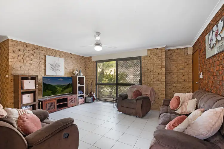1/13 Namitjira Place