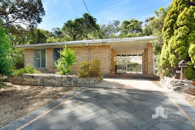 11 Myalup Beach Road, Myalup WA 6220