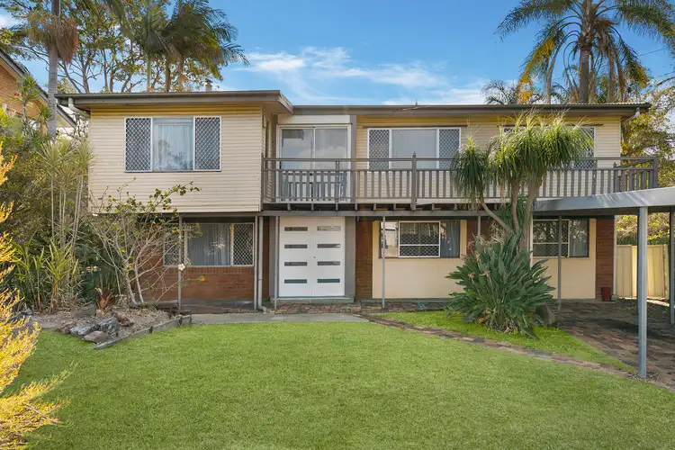 6 Stuart Street, Woodridge QLD 4114