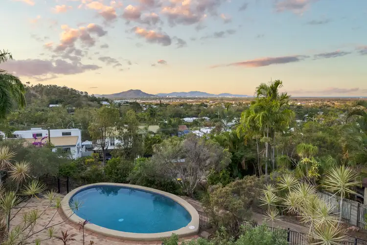 Second view of Homely house listing, 10 Dahl Crescent, Wulguru QLD 4811