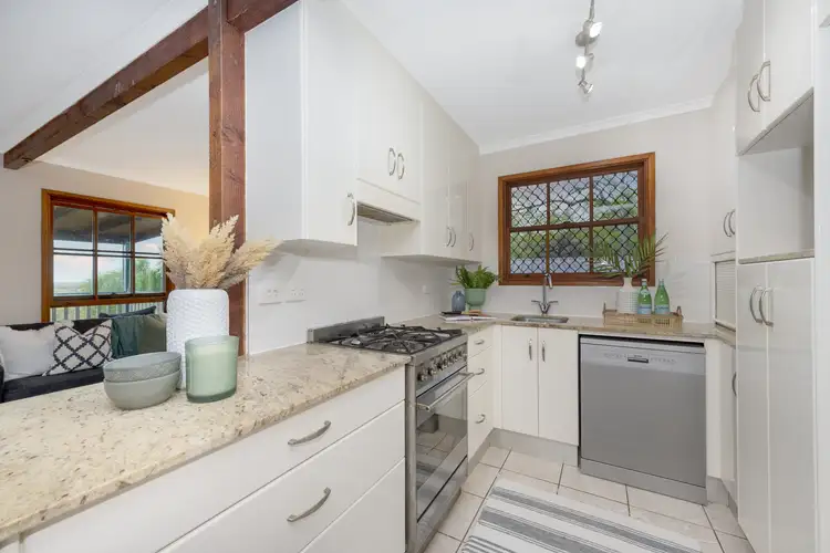 Sixth view of Homely house listing, 10 Dahl Crescent, Wulguru QLD 4811