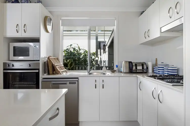 7/1 Norman Street, Lake Conjola NSW 2539