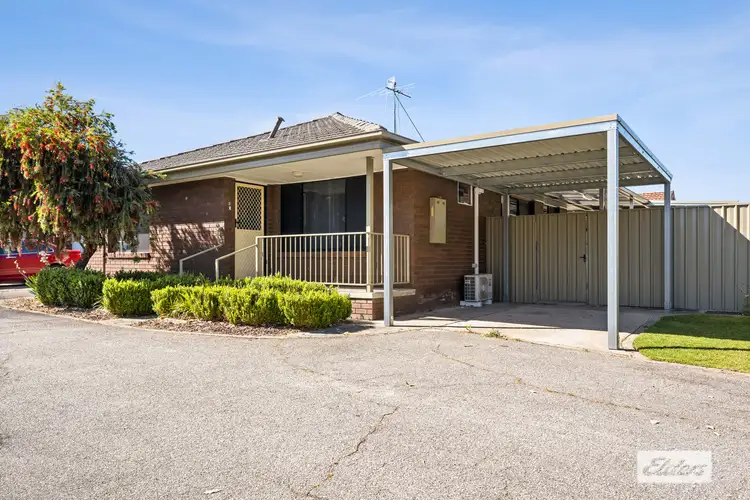 Main view of Homely unit listing, 4/2 Karalla Court, Wodonga VIC 3690