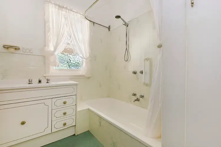 Fifth view of Homely house listing, 14 Scott Court, Portland VIC 3305