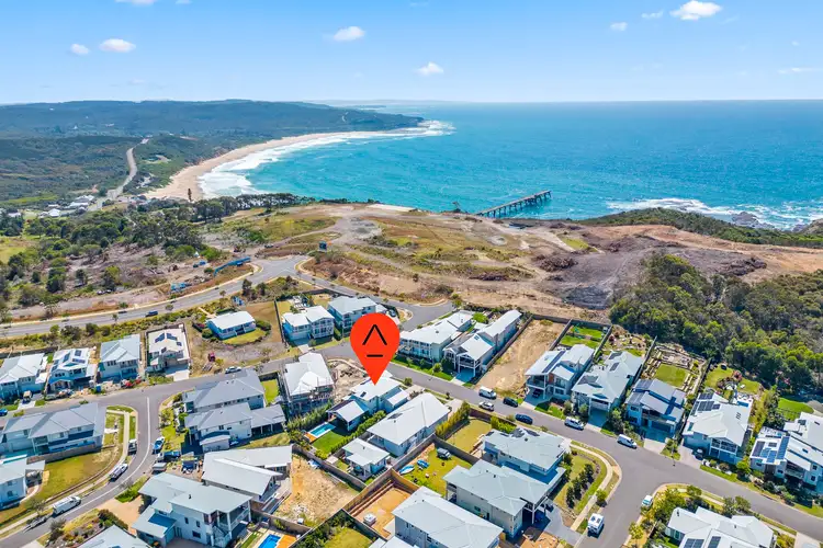 Fifth view of Homely house listing, 4 Surfside Drive, Catherine Hill Bay NSW 2281