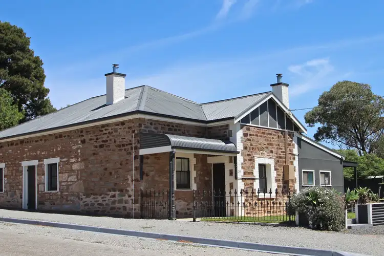 34 CHAPEL Street, Burra SA 5417