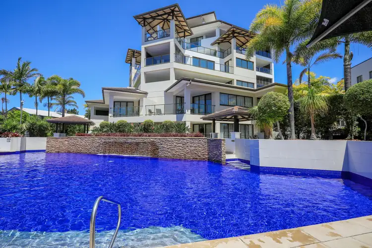 304/468 Esplanade, Torquay QLD 4655