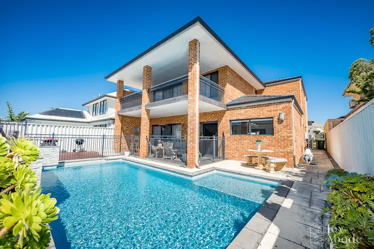 60 Delgado Parade, Iluka WA 6028