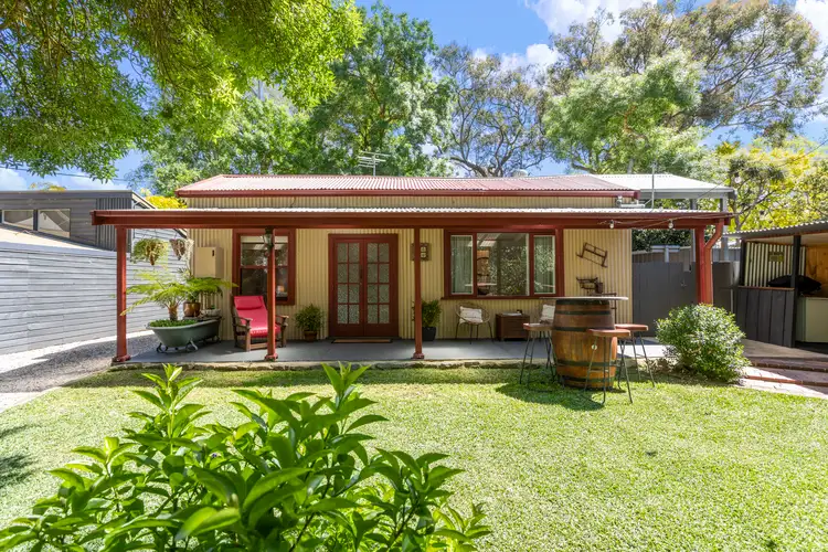 17 Anzac Ridge Road, Bridgewater SA 5155