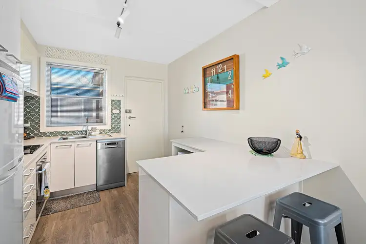 Fourth view of Homely unit listing, 4/33 Reddall Parade, Lake Illawarra NSW 2528