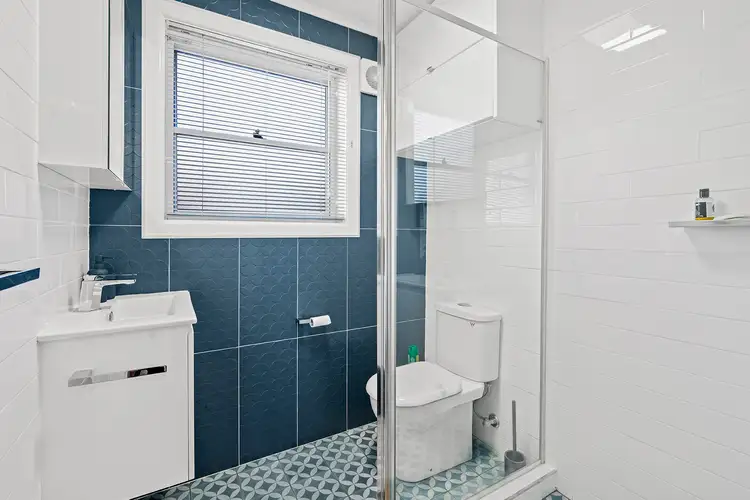 Sixth view of Homely unit listing, 4/33 Reddall Parade, Lake Illawarra NSW 2528