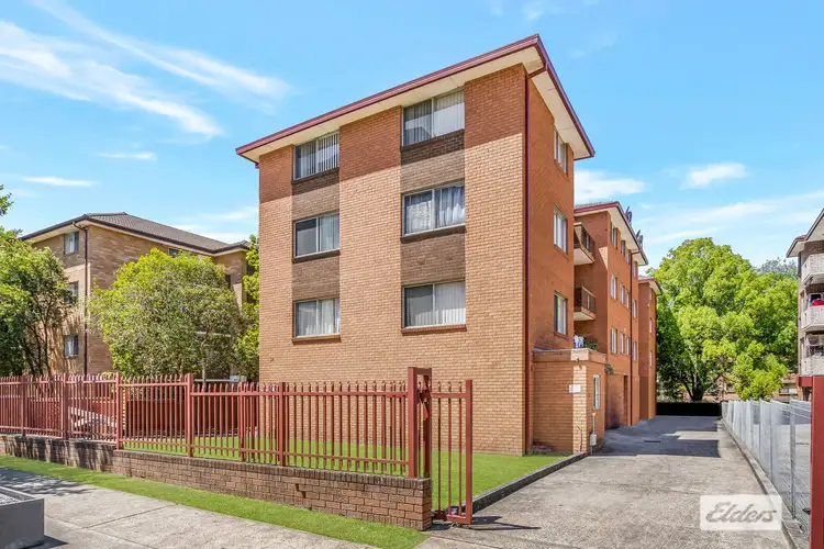 2/34 Goulburn Street, Liverpool NSW 2170