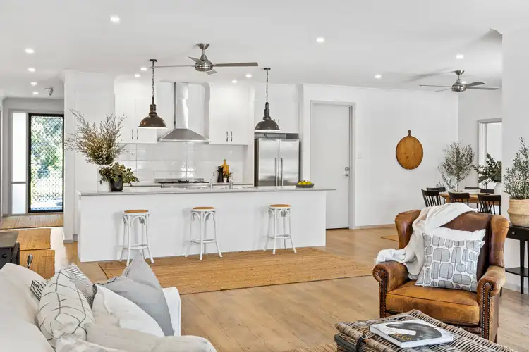 Sixth view of Homely house listing, 10 Langbein Avenue, Woodside SA 5244