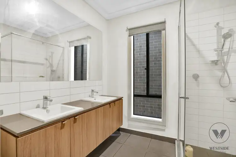 Sixth view of Homely house listing, 19 Queensbridge Avenue, Tarneit VIC 3029
