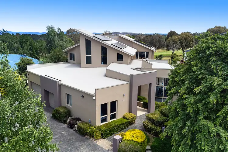 35 Sue Geh Circuit, Nicholls ACT 2913