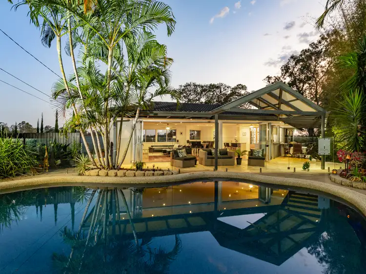 31 Foinaven Street, Kenmore QLD 4069