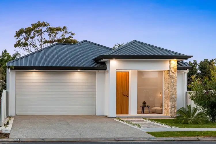 22A Woodlake Avenue, West Lakes SA 5021