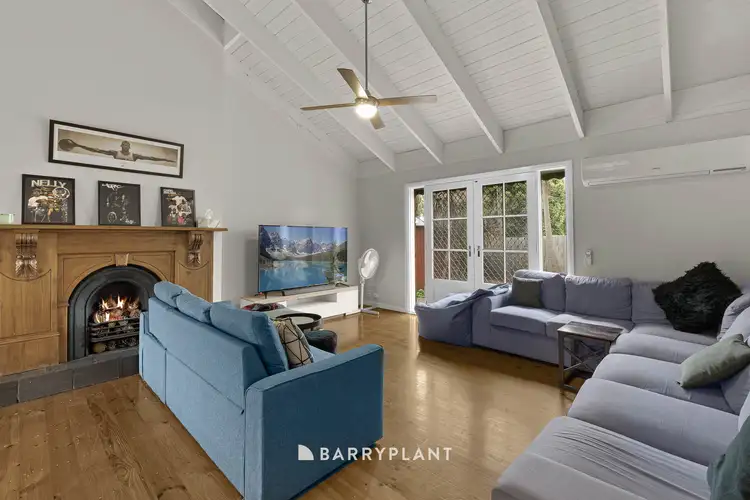 Fifth view of Homely house listing, 27 Garryowen Crescent, Narre Warren VIC 3805