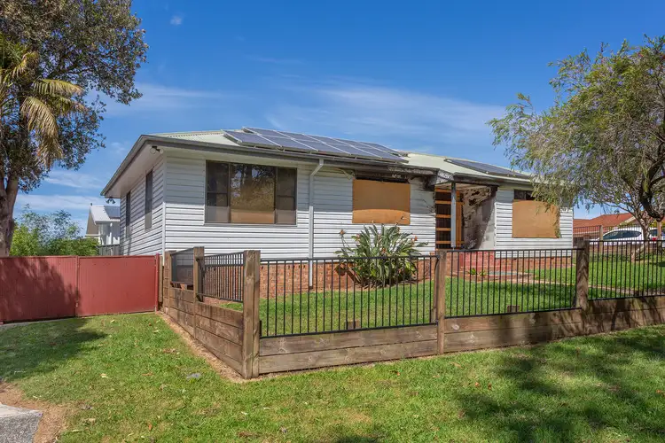 3 Moran Parade, Mount Saint Thomas NSW 2500