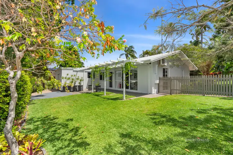 13 Belfa Place, Noosa Heads QLD 4567