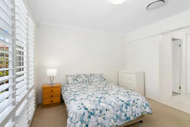 Sixth view of Homely house listing, 10 Lonsdale Close, Lake Haven NSW 2263