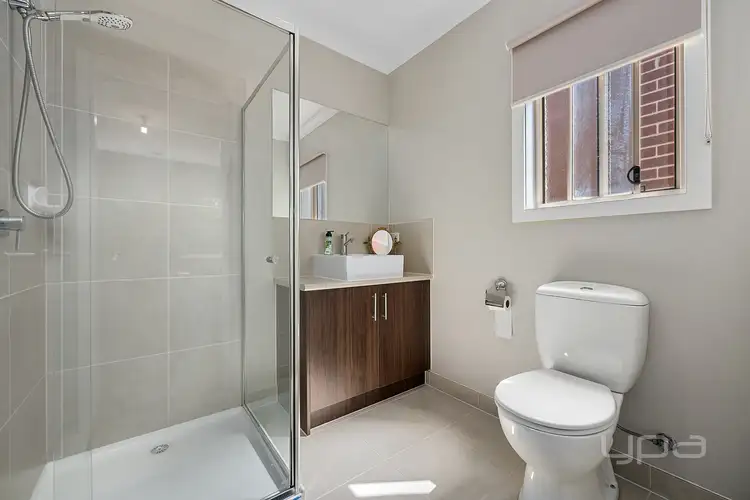 Fifth view of Homely house listing, 40 Cooloongup Crescent, Harkness VIC 3337