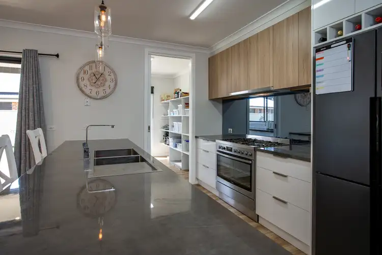 Sixth view of Homely house listing, 37 Pech Avenue, Jindera NSW 2642