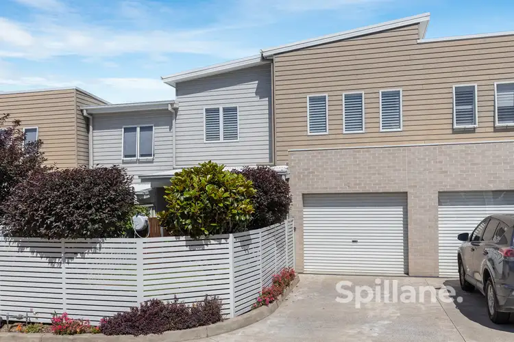 6/247 Warners Bay Road, Mount Hutton NSW 2290