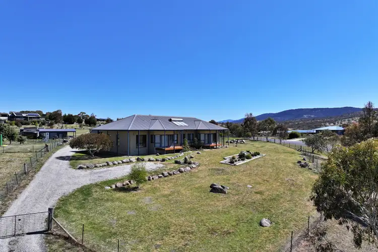 29 Geehi Circuit, Jindabyne NSW 2627