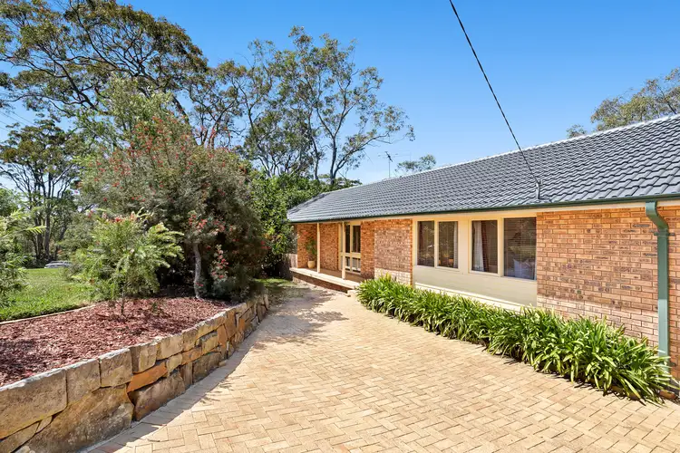 4 Binya Close, Hornsby Heights NSW 2077