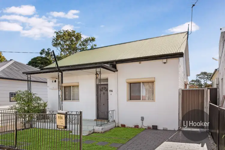 116 The Avenue, Granville NSW 2142