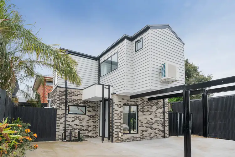 4/2 Jepson Street