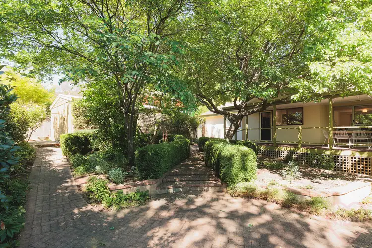 27 Harris Street, Hackett ACT 2602