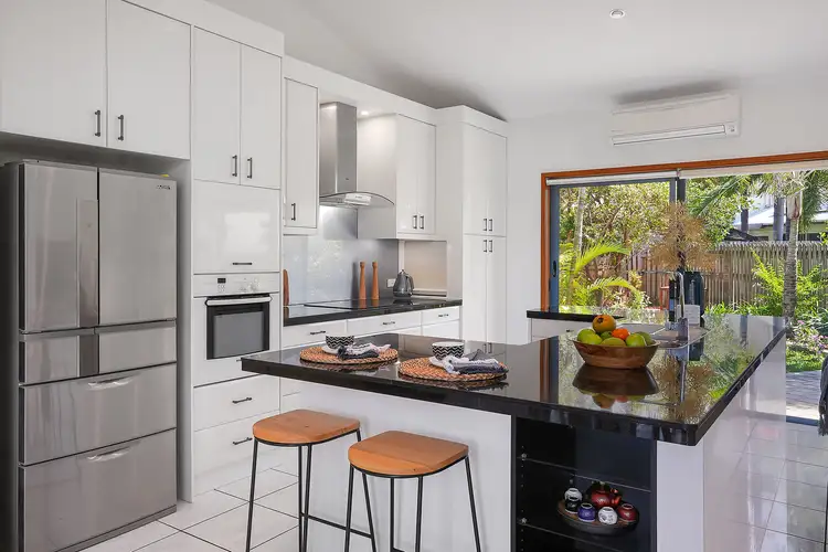 Second view of Homely house listing, 2 Sunningdale Court, Kirwan QLD 4817