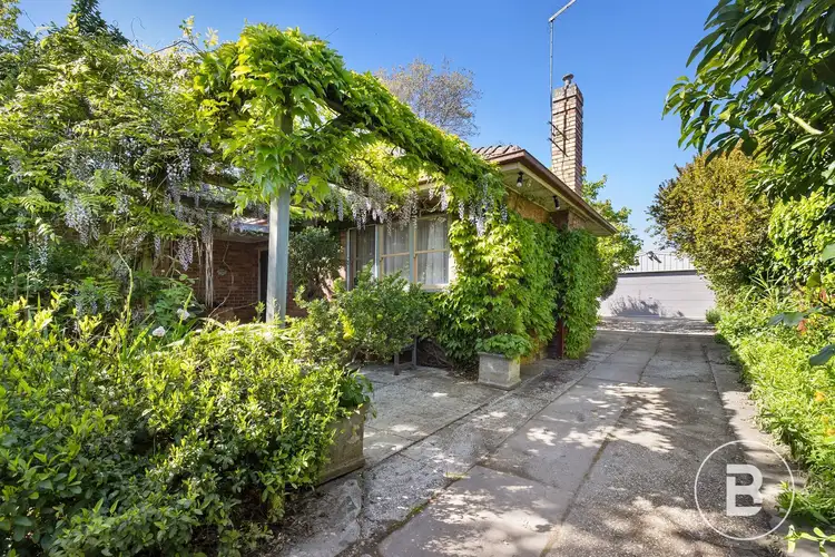 11 Waller Avenue, Newington VIC 3350