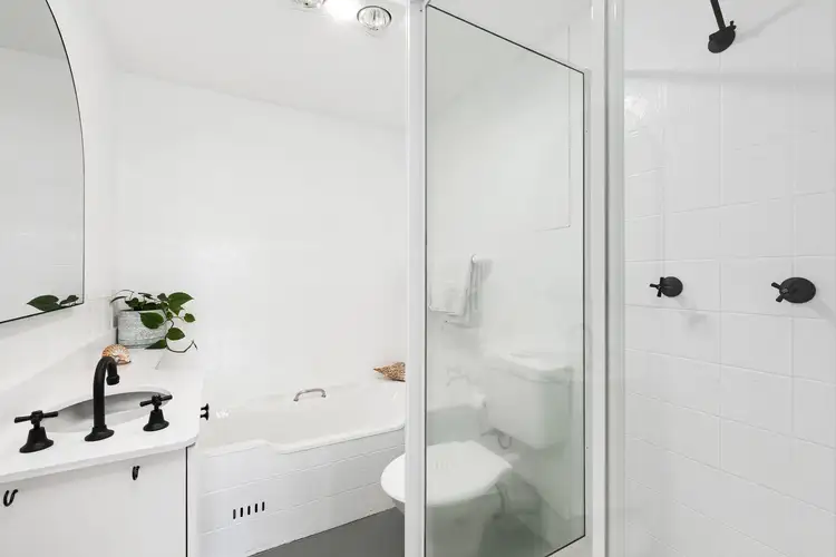 Fifth view of Homely apartment listing, 7/60-66 Seaview Street, Cronulla NSW 2230