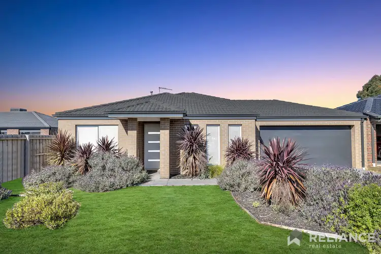 Main view of Homely house listing, 2 Glen Mews, Romsey VIC 3434