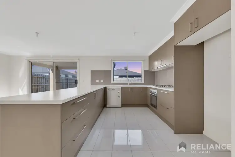 Sixth view of Homely house listing, 2 Glen Mews, Romsey VIC 3434