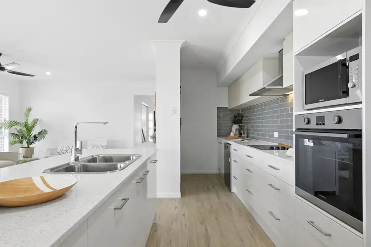 Fourth view of Homely house listing, 8 Mountain Ridge, Bellbird NSW 2325