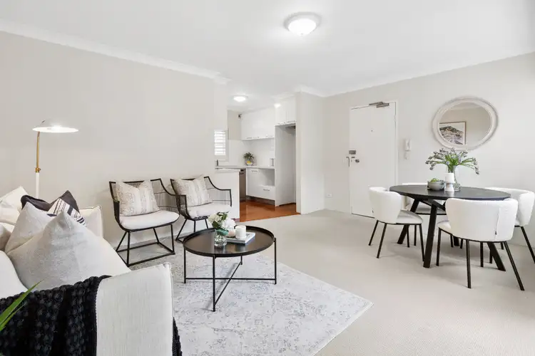 Main view of Homely apartment listing, 10/24 Fairlight Street, Fairlight NSW 2094