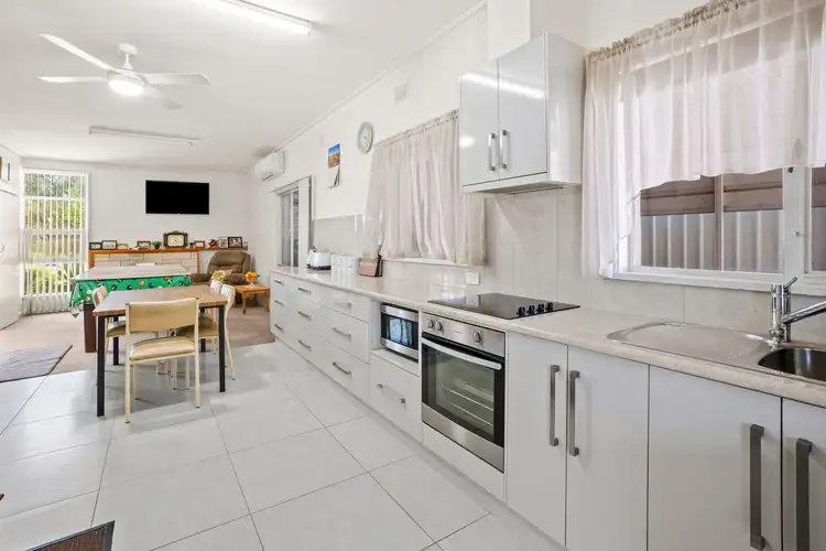 Sixth view of Homely house listing, 52 Kokoda Terrace, Loxton SA 5333