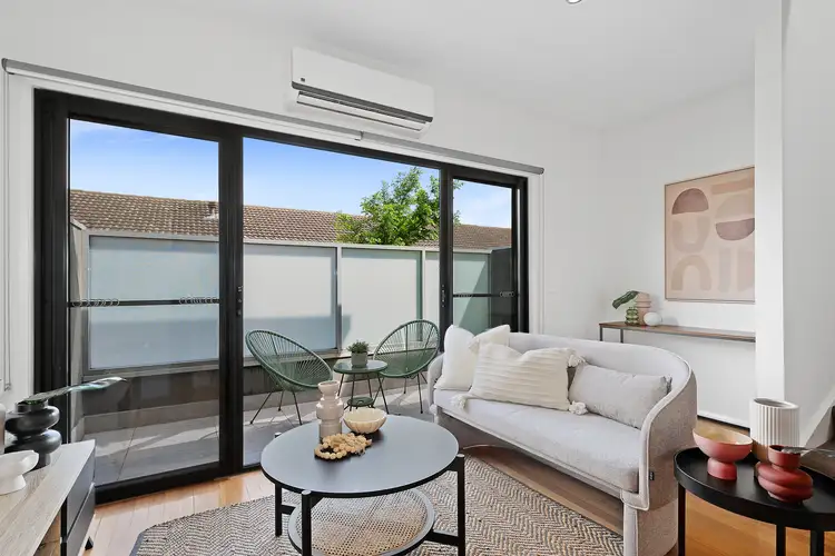 8/1 Carmichael Street, West Footscray VIC 3012