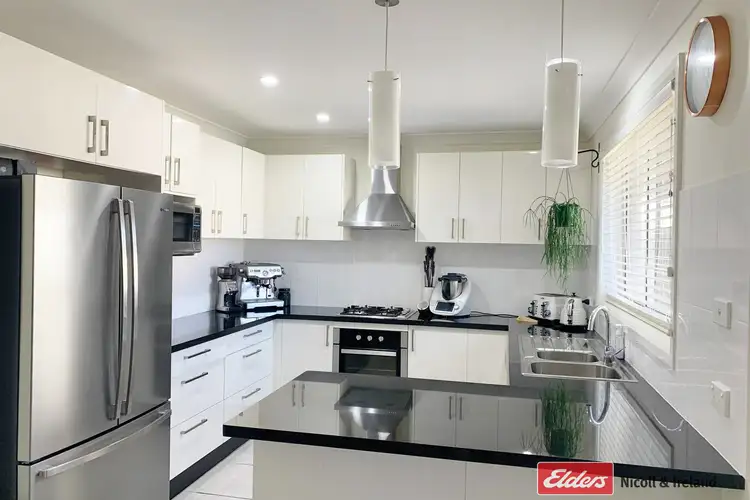 Sixth view of Homely house listing, 8 Wellesley Court, Raglan NSW 2795