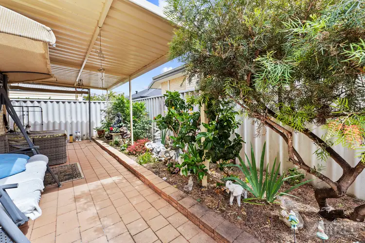 Sixth view of Homely house listing, 35 Carlton Loop, Canning Vale WA 6155